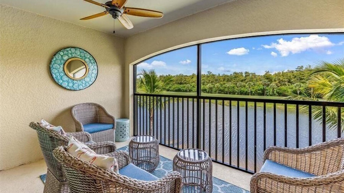 Naples Condo | 5123 Bonita National Veranda