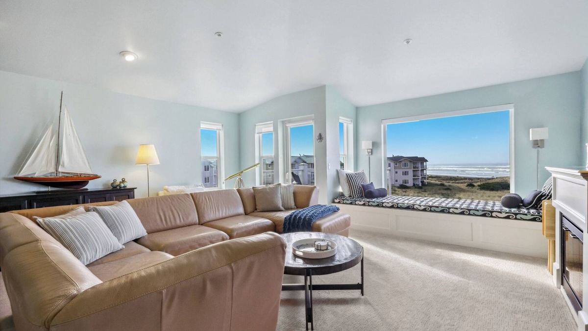 Westport Condo | 532 The Ocean is Calling - Top Floor Oceanview