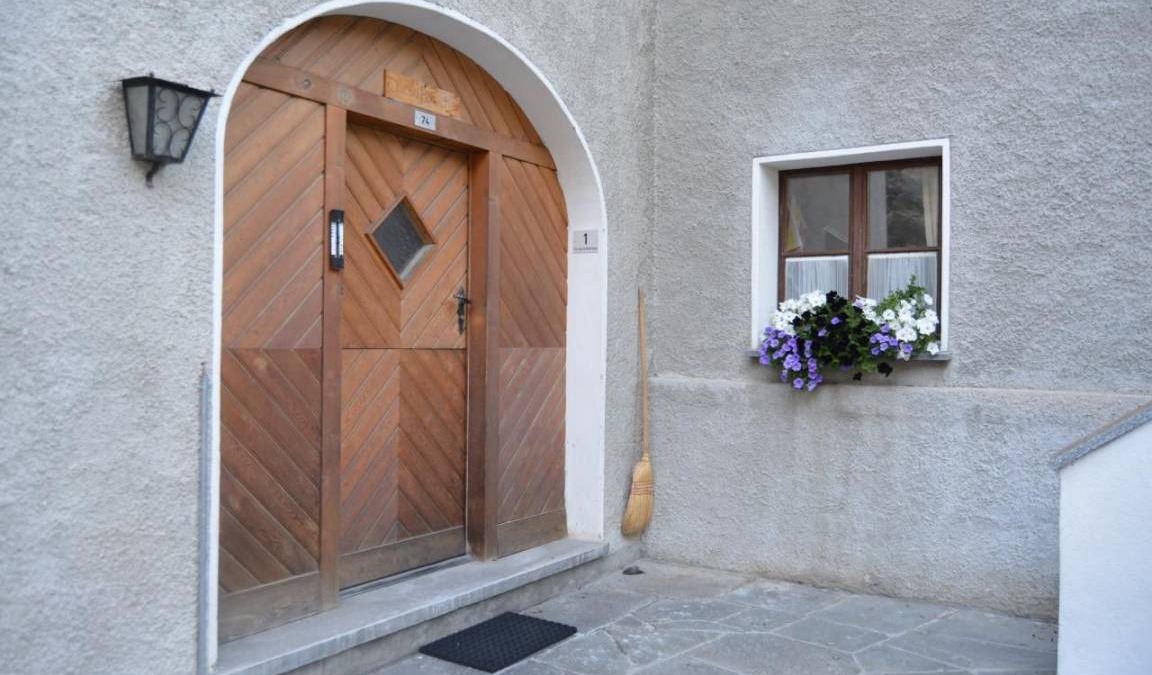 La Punt-Chamues-ch Apartment | 55 m² Apartment ∙ 2 bedrooms ∙ 4 guests