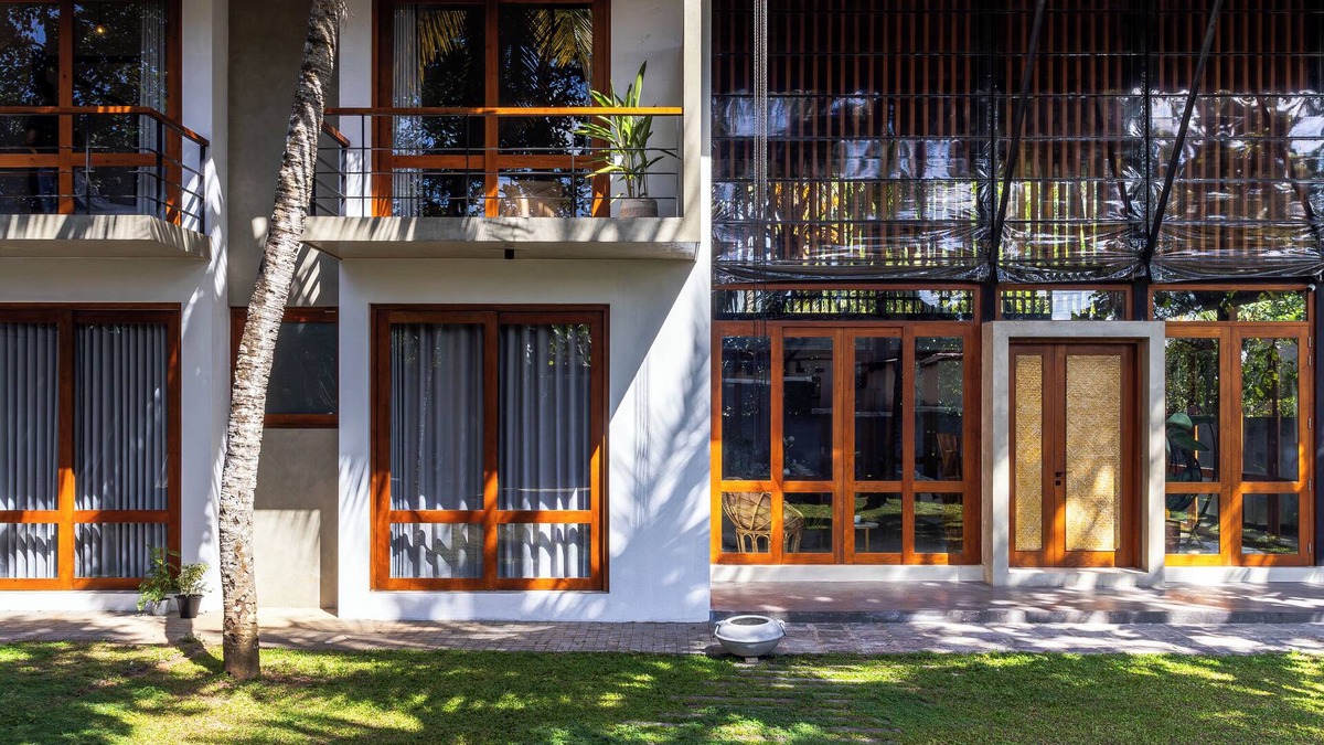 Homagama Villa | 5B Ultra Luxury Villa at Kottawa Highway entrance