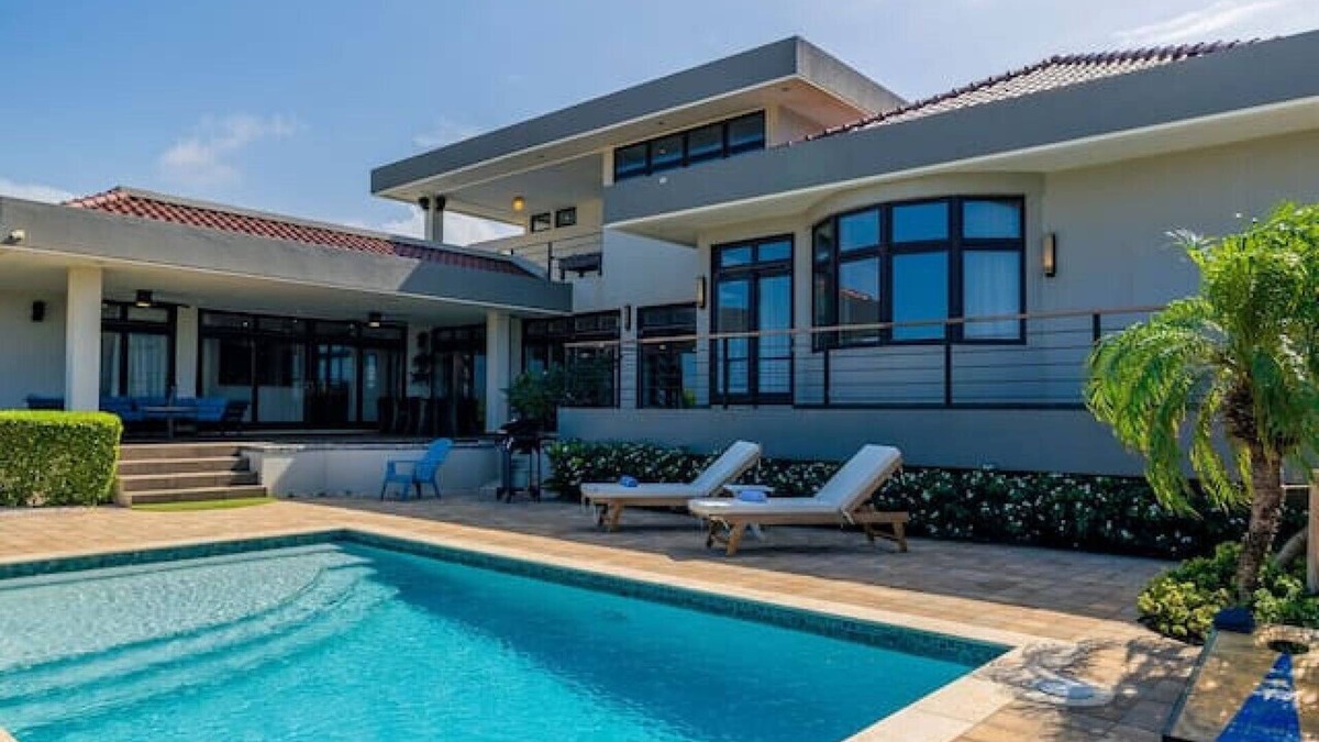 Malmok Villa | 5BR w/Private Pool, Balcony, Deck & Scenic Views at La Colina 11 by Bocobay