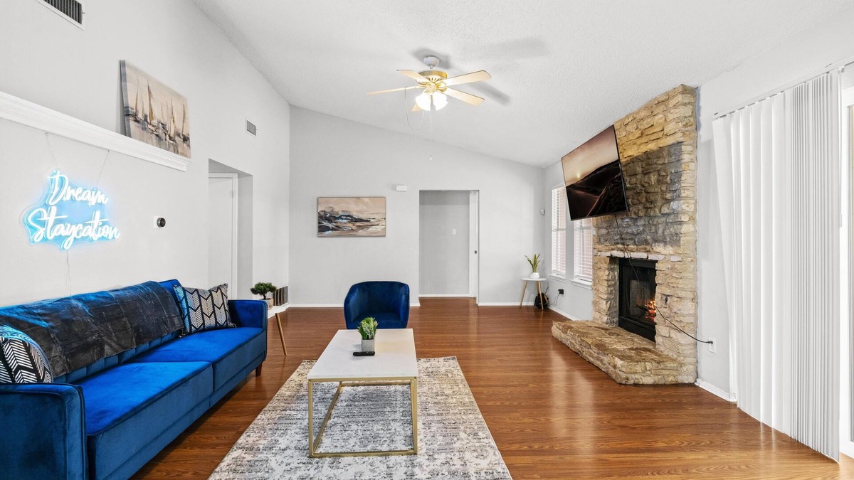 Milwood House | 5min from Apple/Domain & 20min from Downtown Austin!