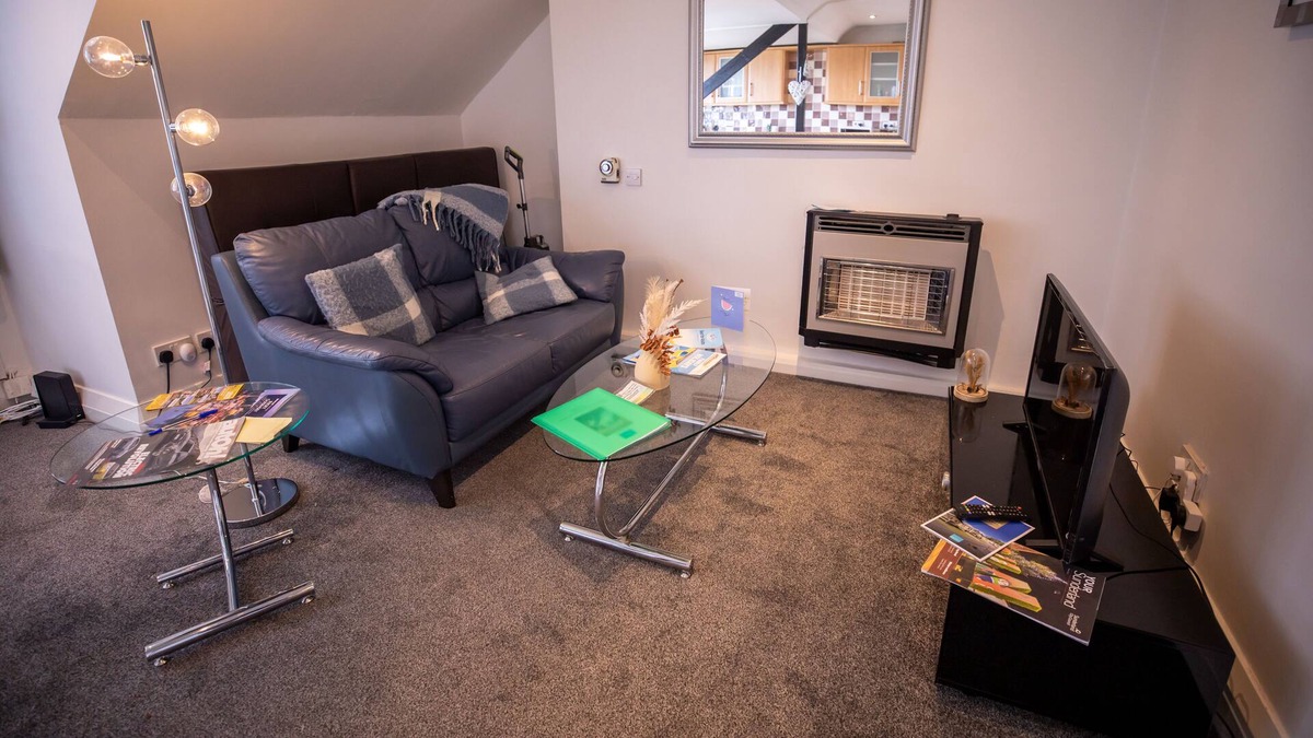 Sunderland Apartment | 5Star City Homes- Free Wi-Fi, Close to city center