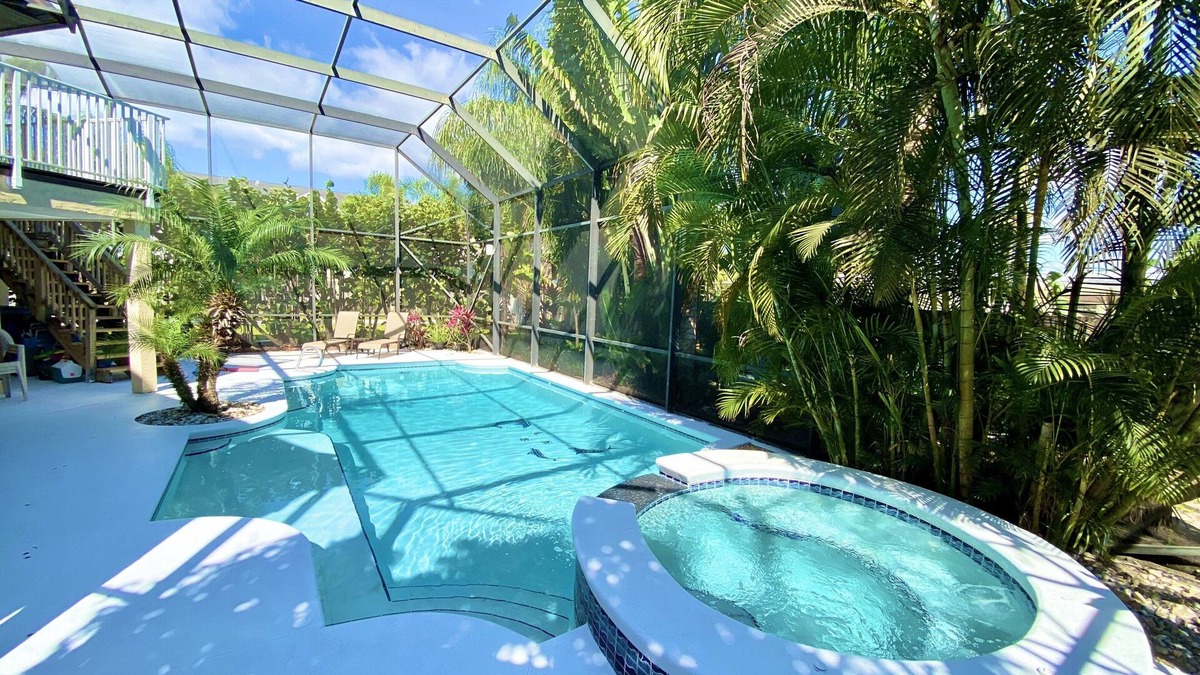 Ocean Woods House | 6 BD, Heated Pool/Jacuzzi w Screen-No Bugs; Theater; Arcade;SkeeBall;Walk to Bch