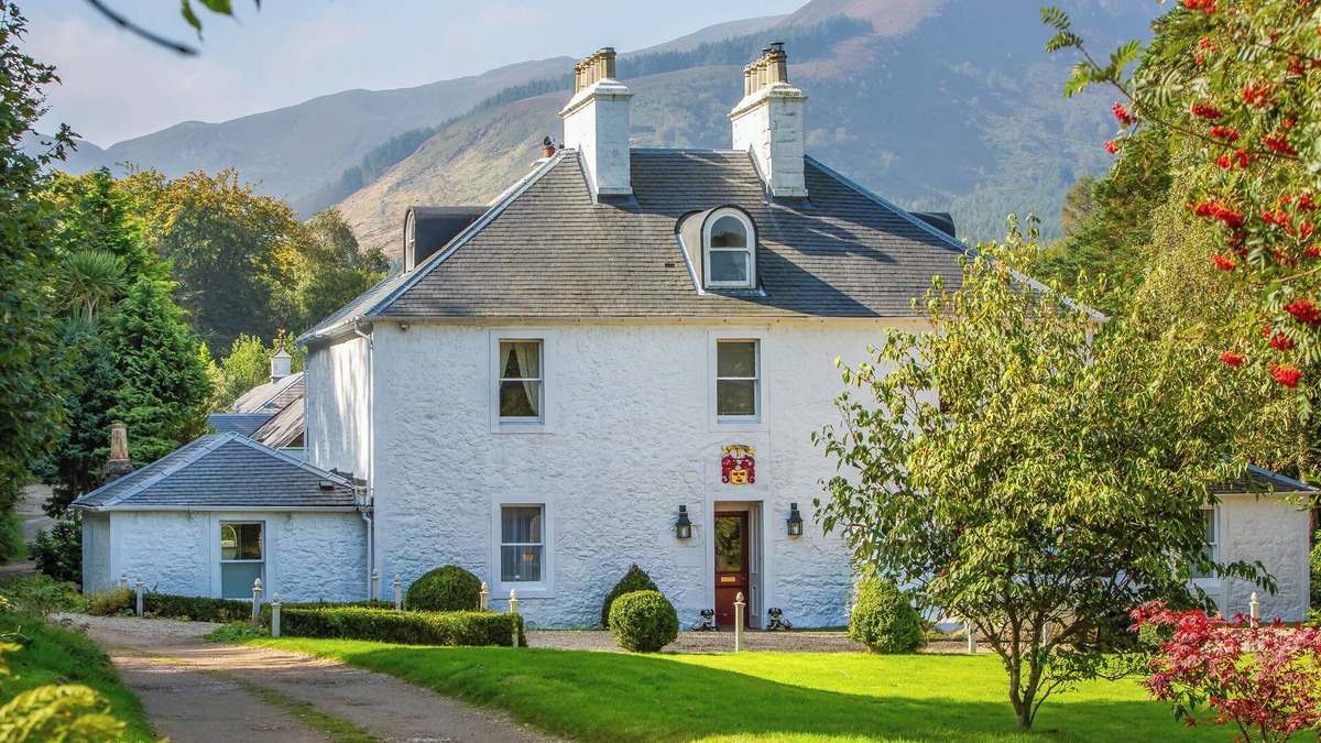 Brodick Cottage | 6 bedroom accommodation in Brodick