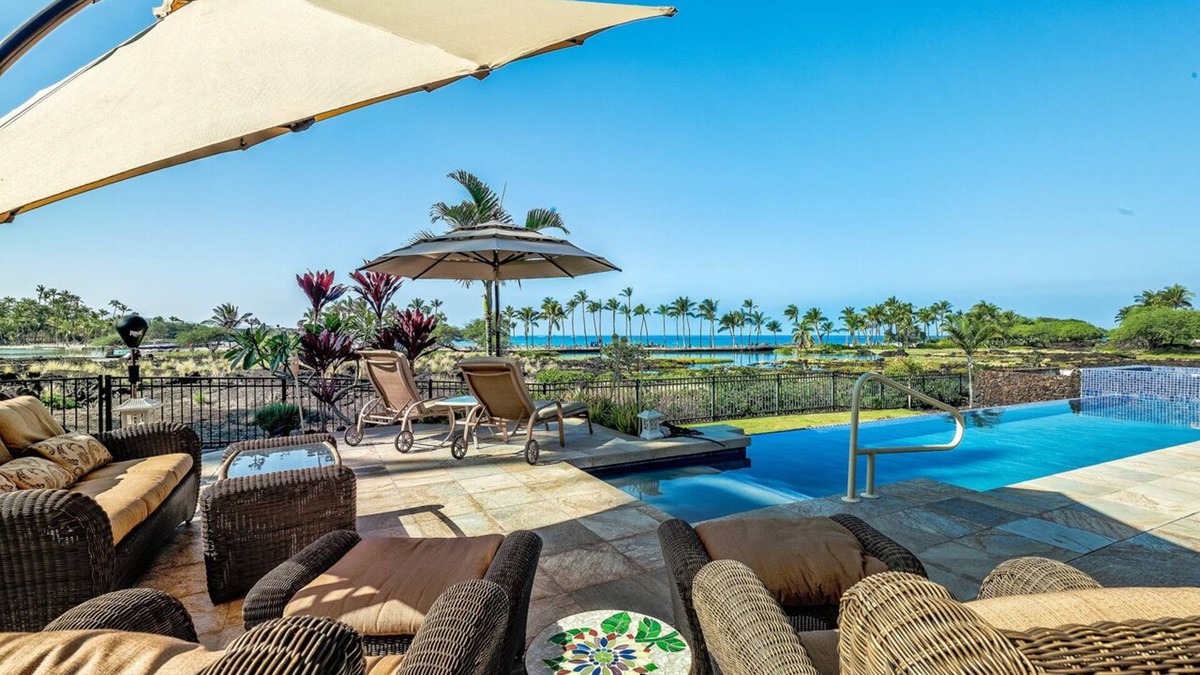 Waikoloa House | 6 Bedroom Beachfront Home with Easy Beach Access!