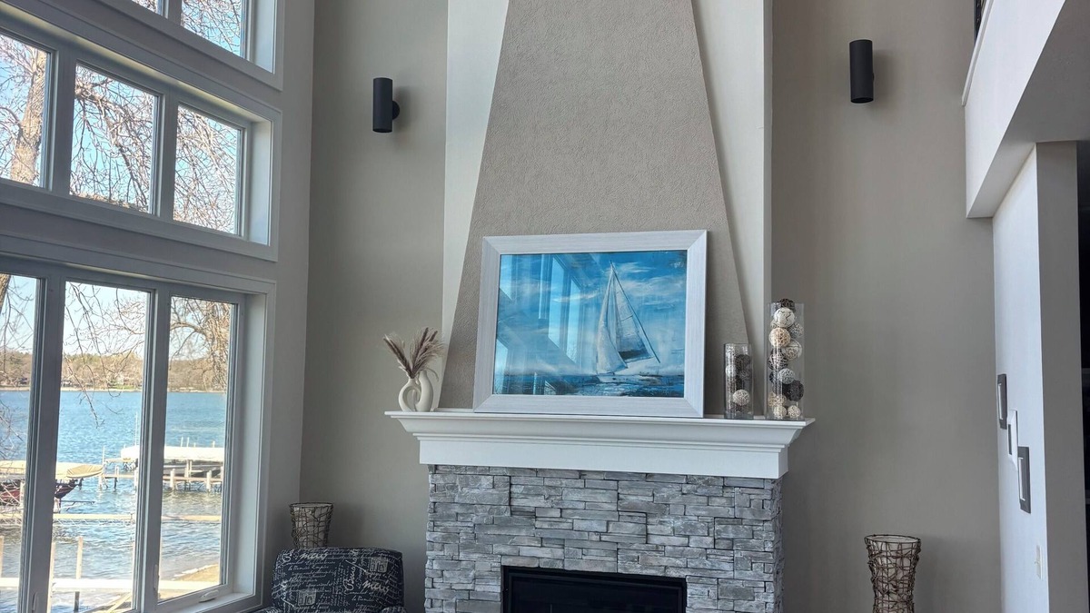 Spirit Lake House | 6-bedroom house on East Okobojiwith AC, WiFi