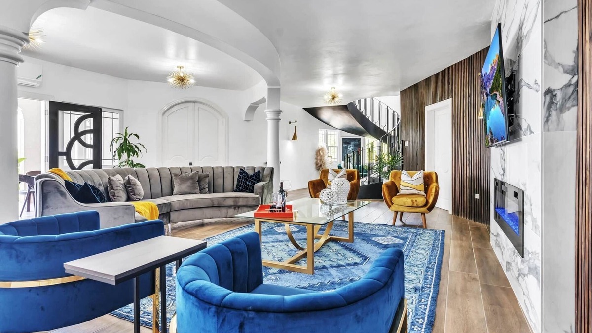 Hopewell Villa | 6-Bedroom MOSAIC Luxury Villa