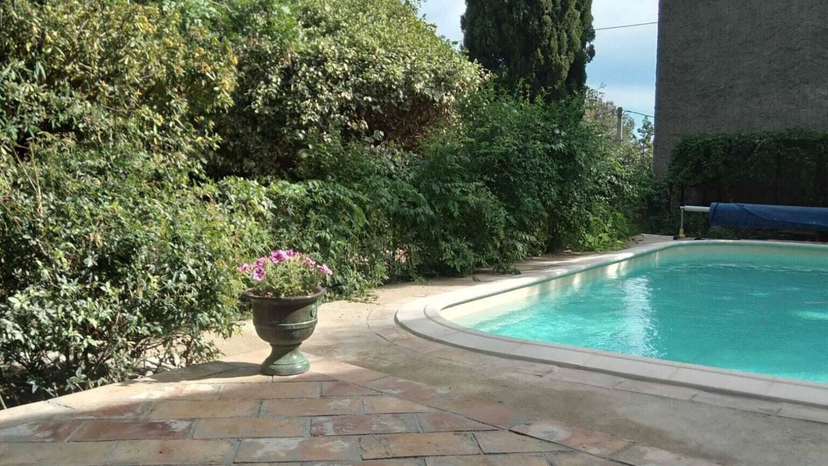 Coulobres House | 6 Bedroom Private vacation home in Coulobres