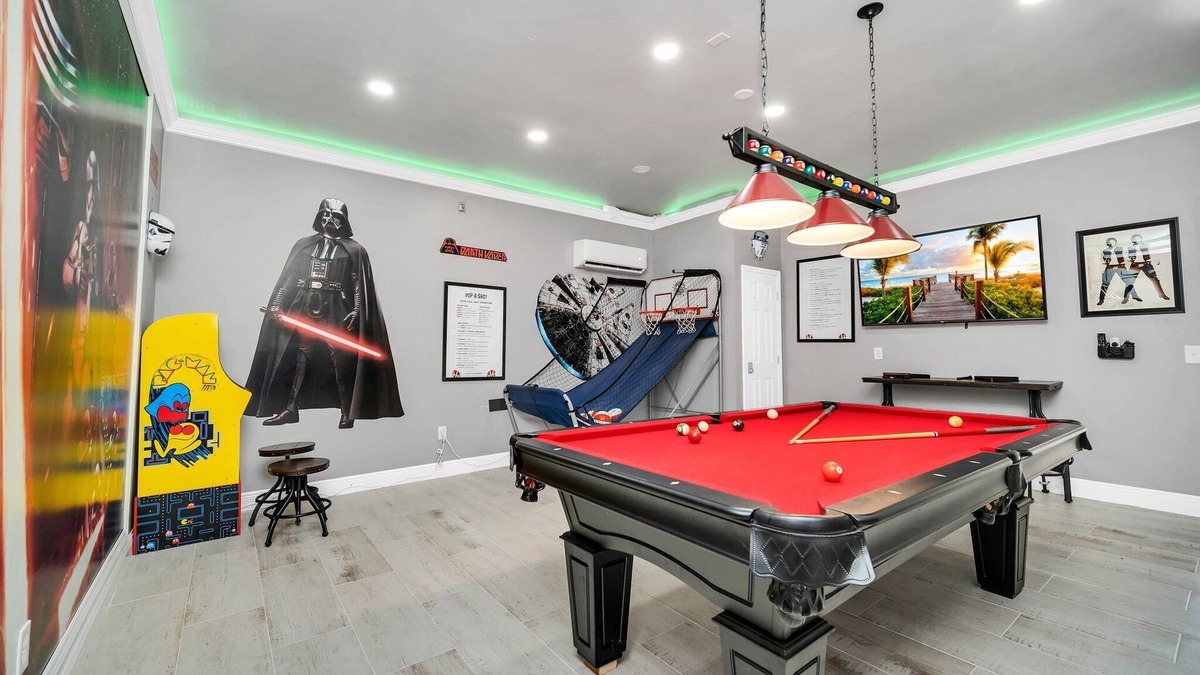 Kissimmee Villa | 6 Bedroom Themed Villa Near Disney World with Pool, Hot tub & Private Game Room