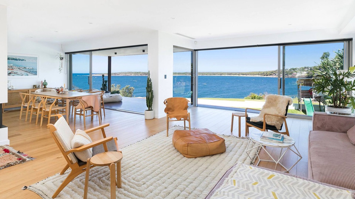 Cronulla House | 6 bedrooms, ocean views, pool & spa