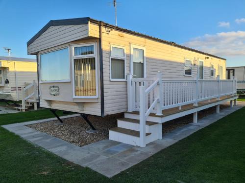 Ingoldmells House | 6 Berth Central heated on The Chase (Balmoral)