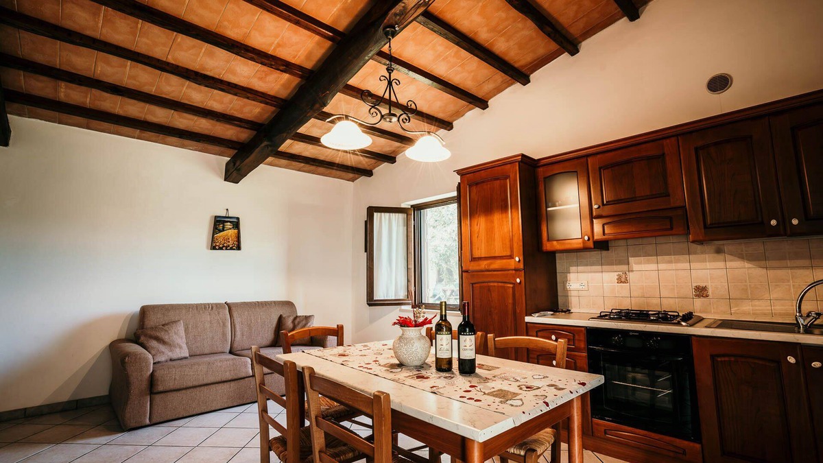 Campiglia Marittima House | 6 HOLIDAY HOLIDAY HOUSE: DEPANDANCE WITH FENCED PRIVATE COURT