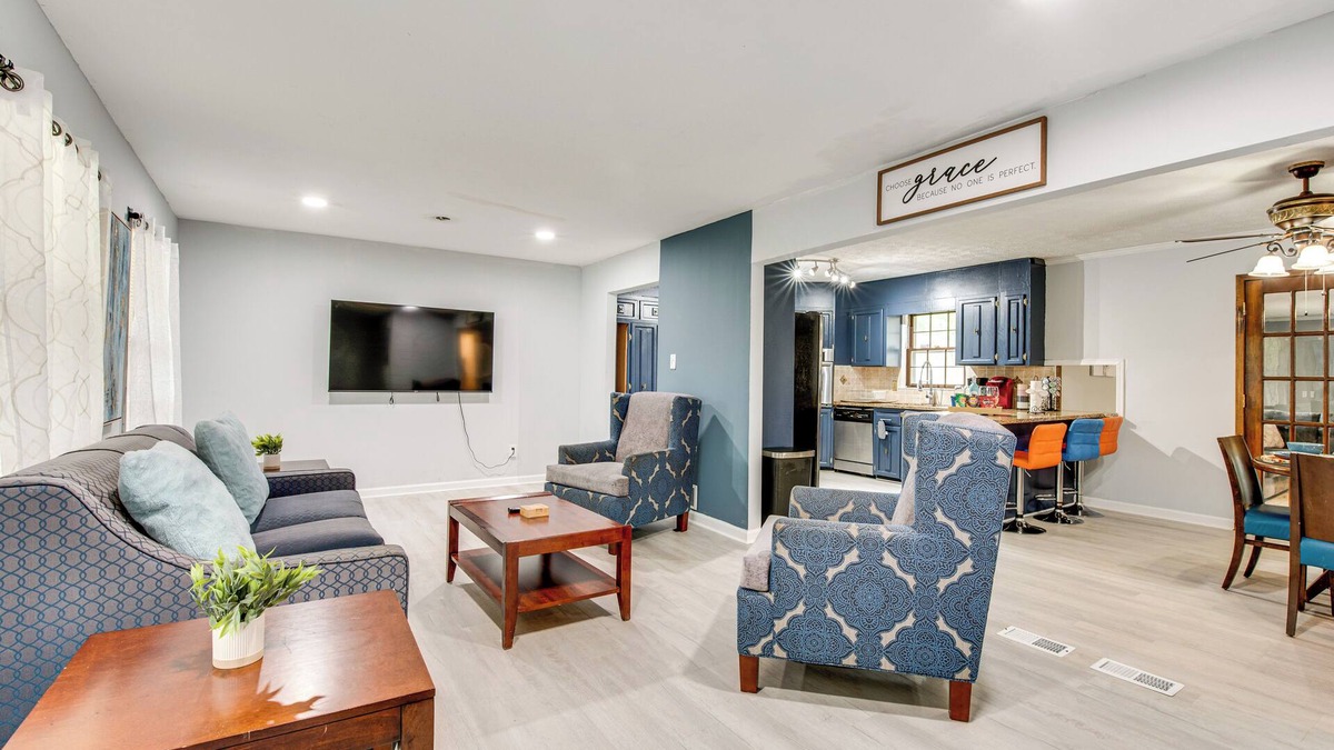 Church Street House | 6 Mi to Airport: Riverdale Home w/Private Pool!