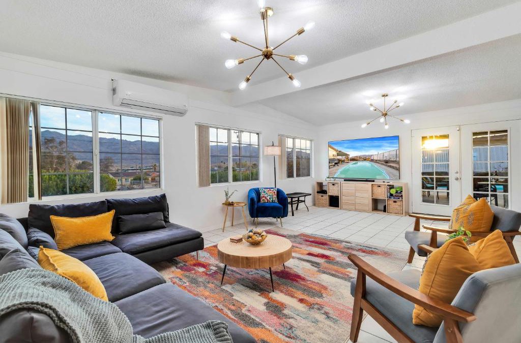 Twentynine Palms House | 6 Mi to Joshua Tree Home with Outdoor Oasis and View!