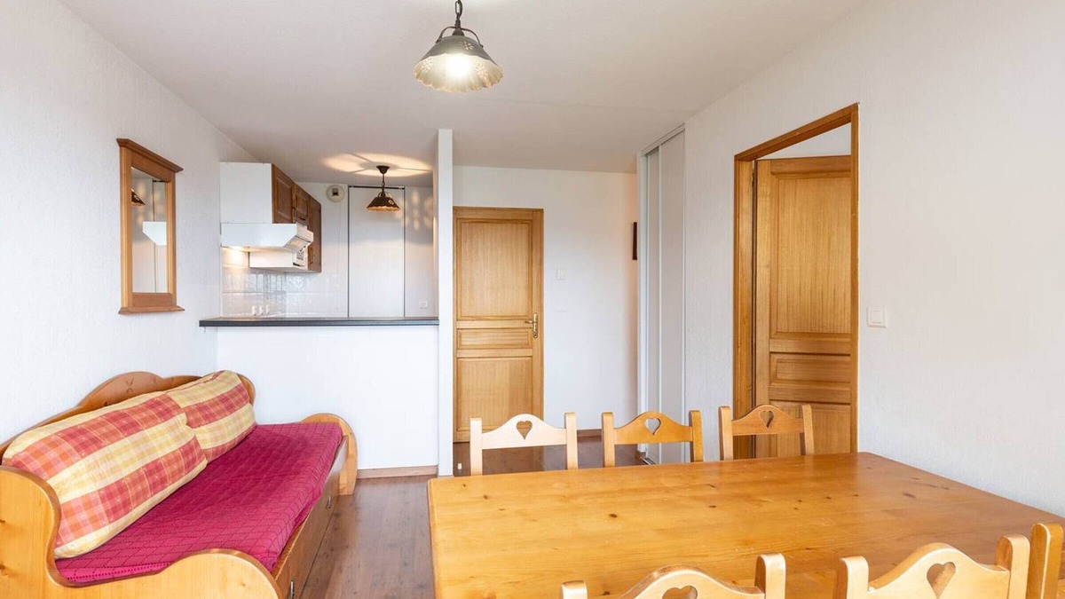 Germ Apartment | 6-person apartment in Peyragudes with balcony, parking, pets allowed