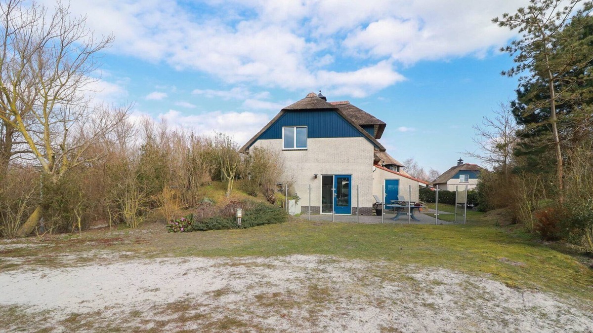 Makkum Cabin | 6-person Duinvilla with many extra luxuries