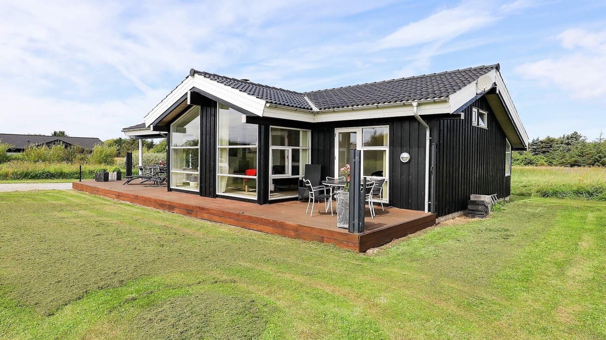 Hirtshals House | 6 person holiday home in Hirtshals