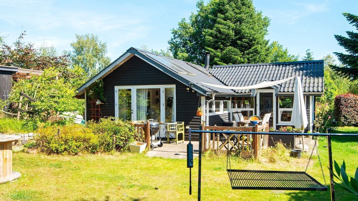 Glesborg House | 6 person holiday home in Glesborg