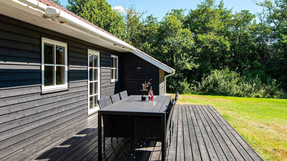 Jegum House | 6 person holiday home in Oksbøl