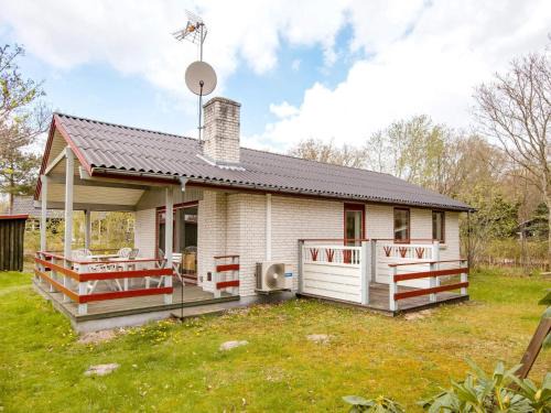 Fjellerup Strand House | 6 person holiday home in Glesborg