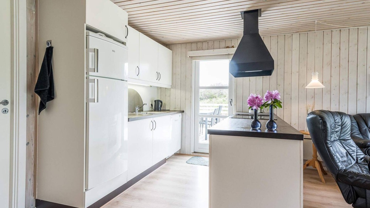 Henne Strand House | 6 person holiday home in Henne