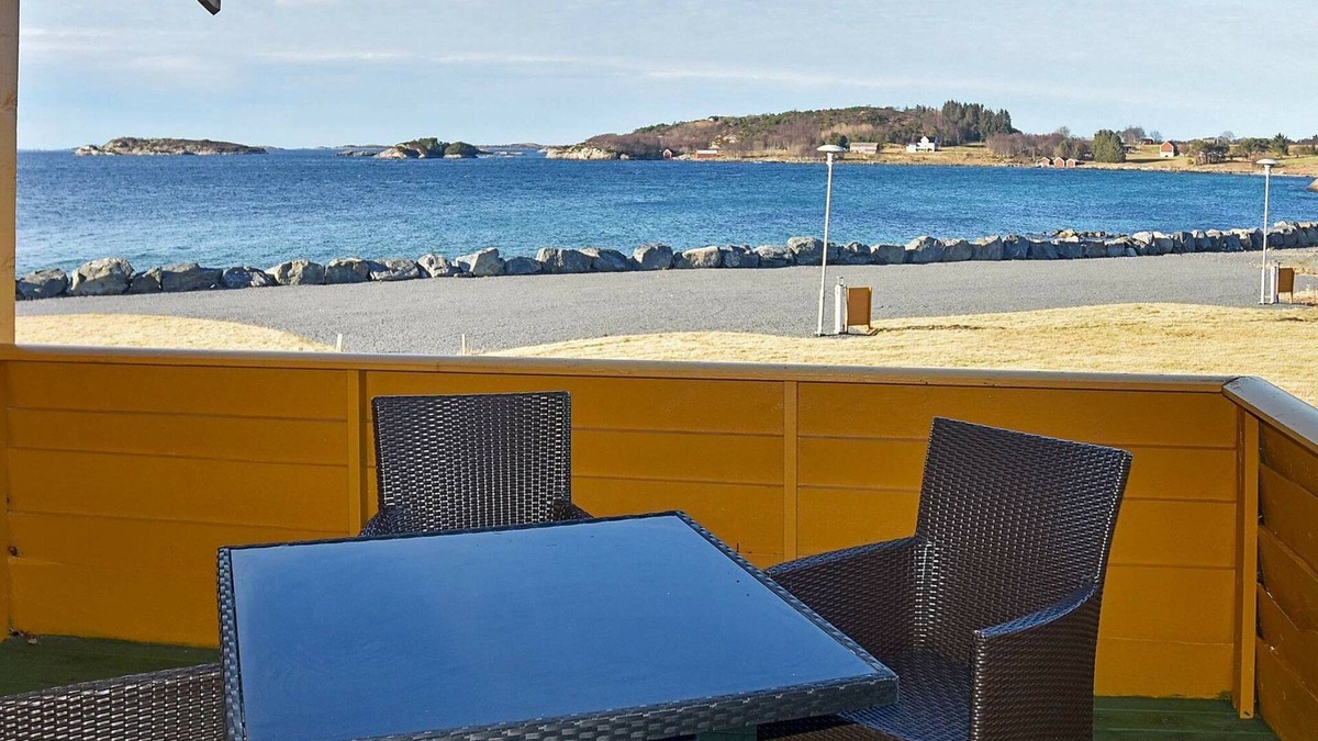 Aukra House | 6 person holiday home in Aukra