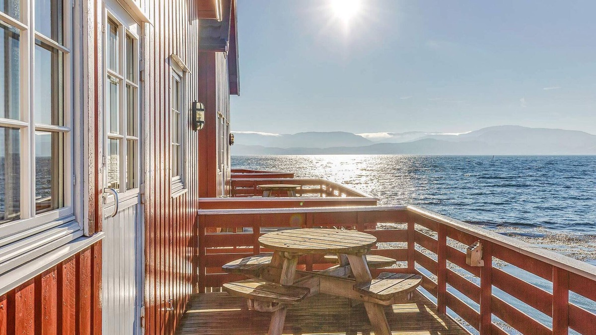 Beian House | 6 person holiday home in Brekstad