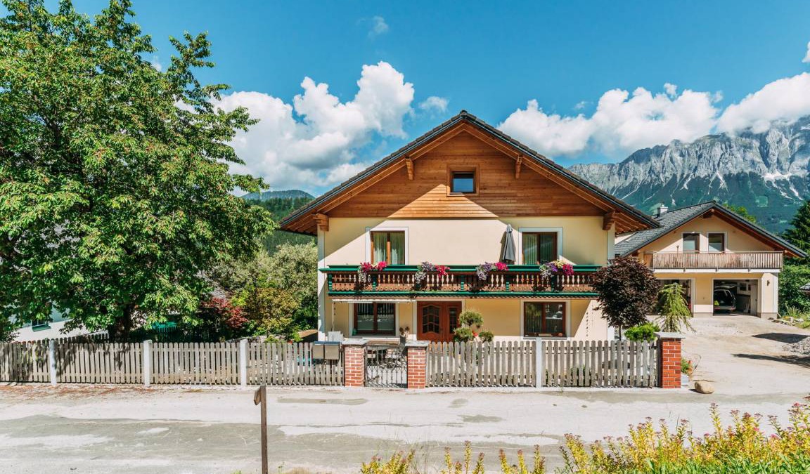 Oeblarn Apartment | 60 m² Apartment ∙ 1 bedroom ∙ 4 guests