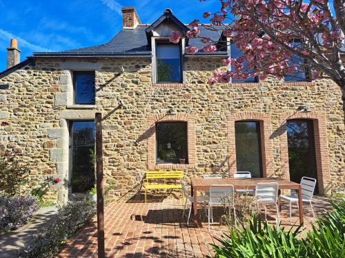 Pleneuf-Val-Andre House | 600m bord de mer centre du val andre la maison des prés