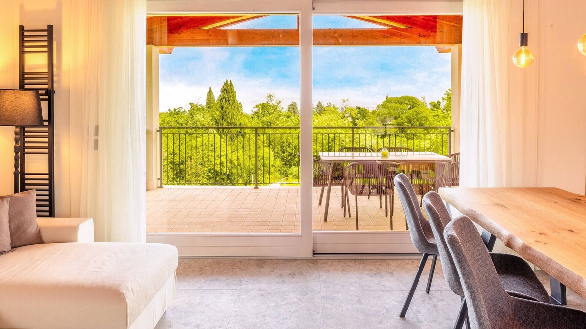 Lonato del Garda Villa | 602A Villa Lakeview Heaven