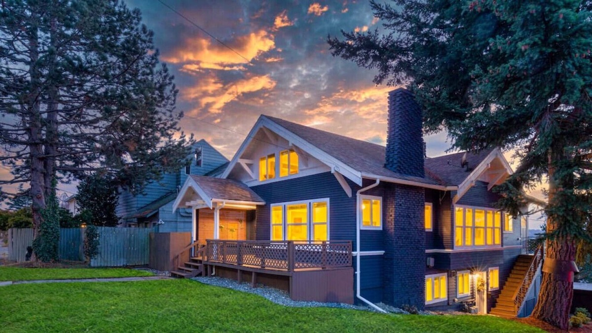 Phinney Ridge House | 6057&301 Entire · 7b3b Huge House @Ballard/Gold Central Location