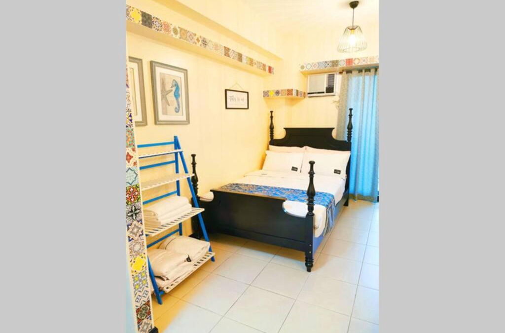 Mandaluyong Apartment | 606 Deluxe Studio Room with Big Balcony and Netflix