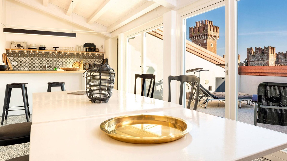 Lazise Old Town Apartment | 617A Lakeview Apartment Cristina