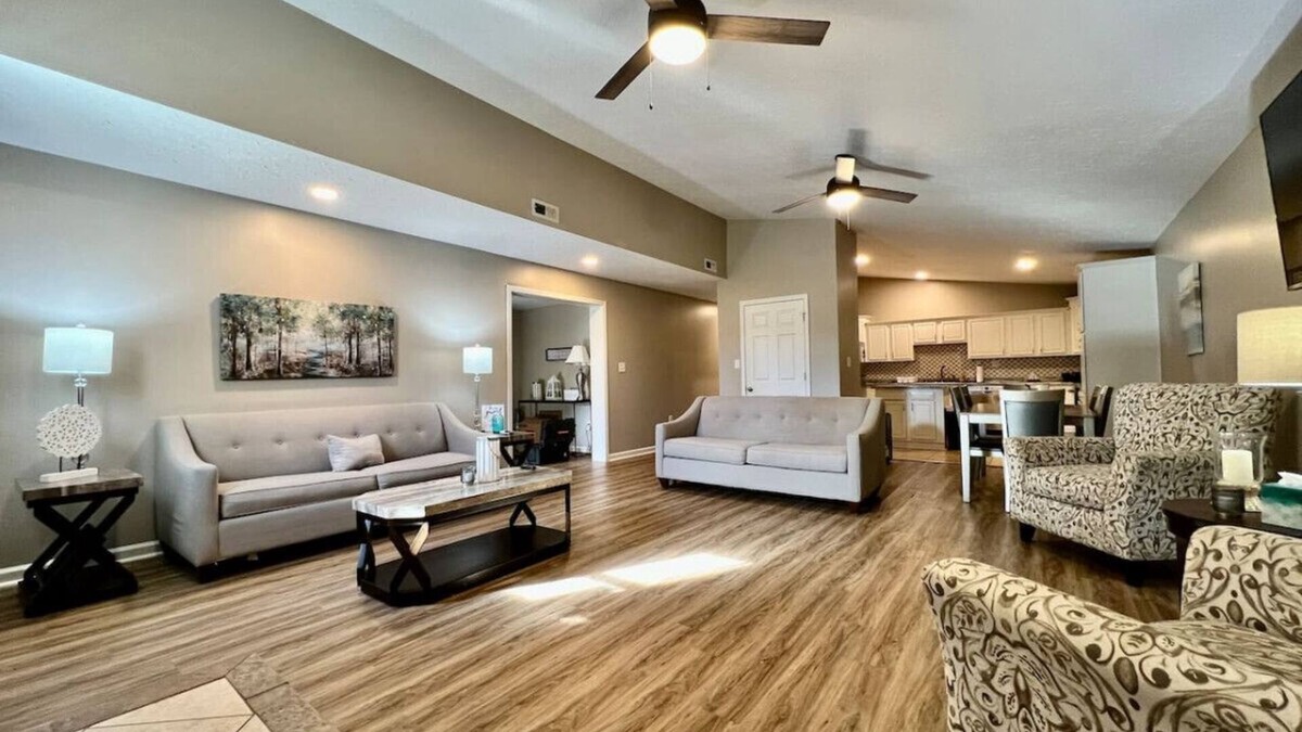 Middletown House | 6195 Kalbfleisch · ┼ Rhonda's Country Paradise ┼ a relaxing place!