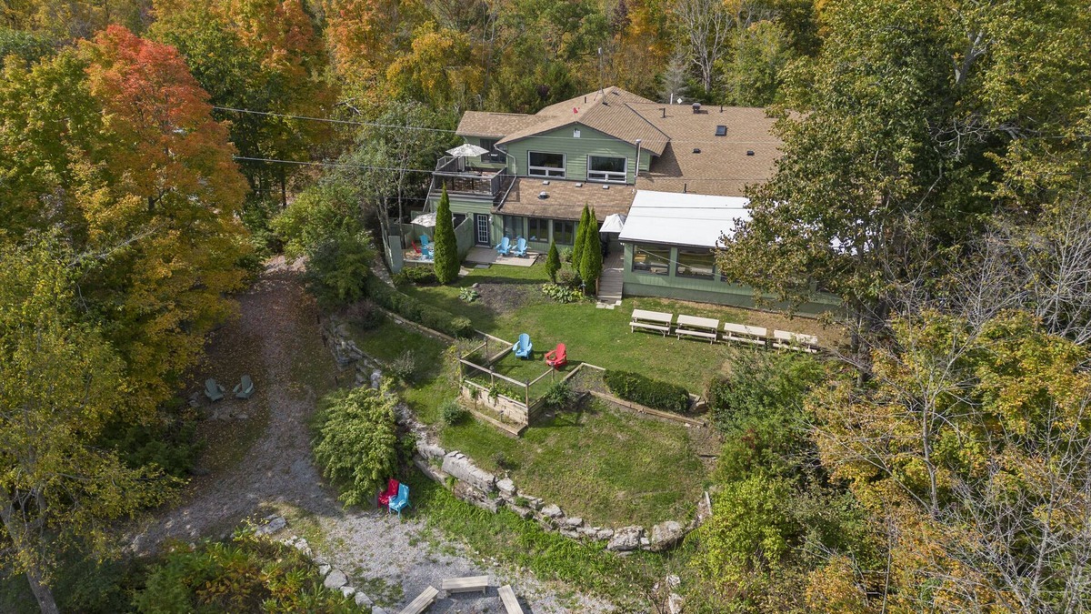 Lakehurst Cabin | 6500ft Lakefront Lodge 5Suite 10BR Private beach Pool 5Lv Outdoor Ground Retreat