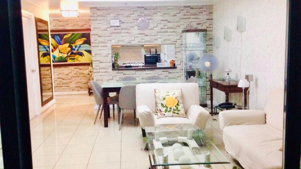 Barangay 670 Apartment | 67 sqm. Condo Unit in Robinson Place Residences