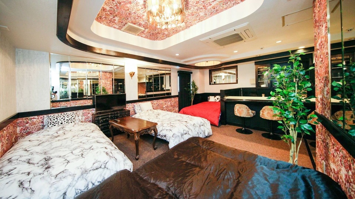 Ueno Apartment | 6A 4 minutes walk from Ueno Station a unique ac / Taito-ku Tokyo
