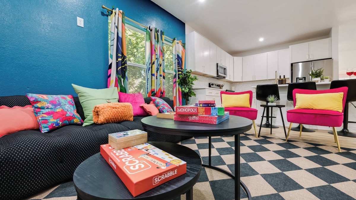 Dallas House | 6Br 4Bath Home Just 5 Minutes to Lower Greenville