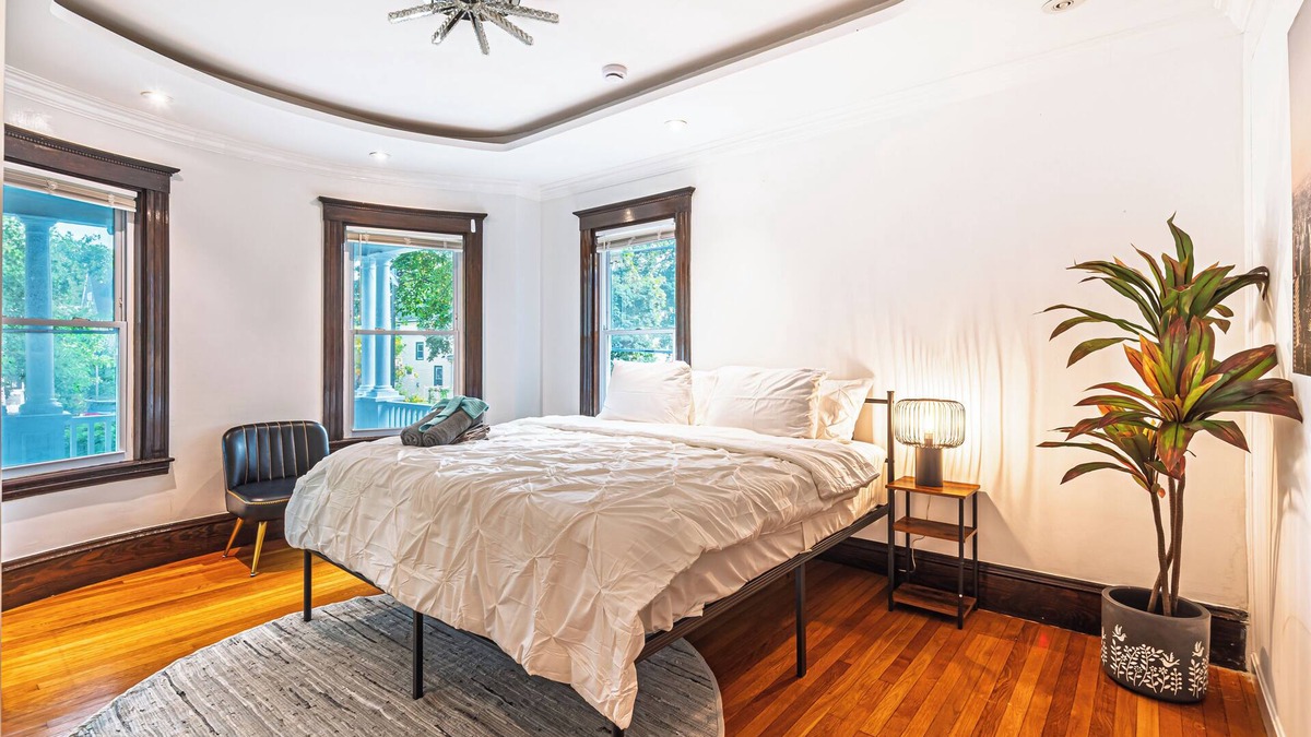 St. Marks Apartment | 6BR3BA w Parking Near T I Foosball & Family Space