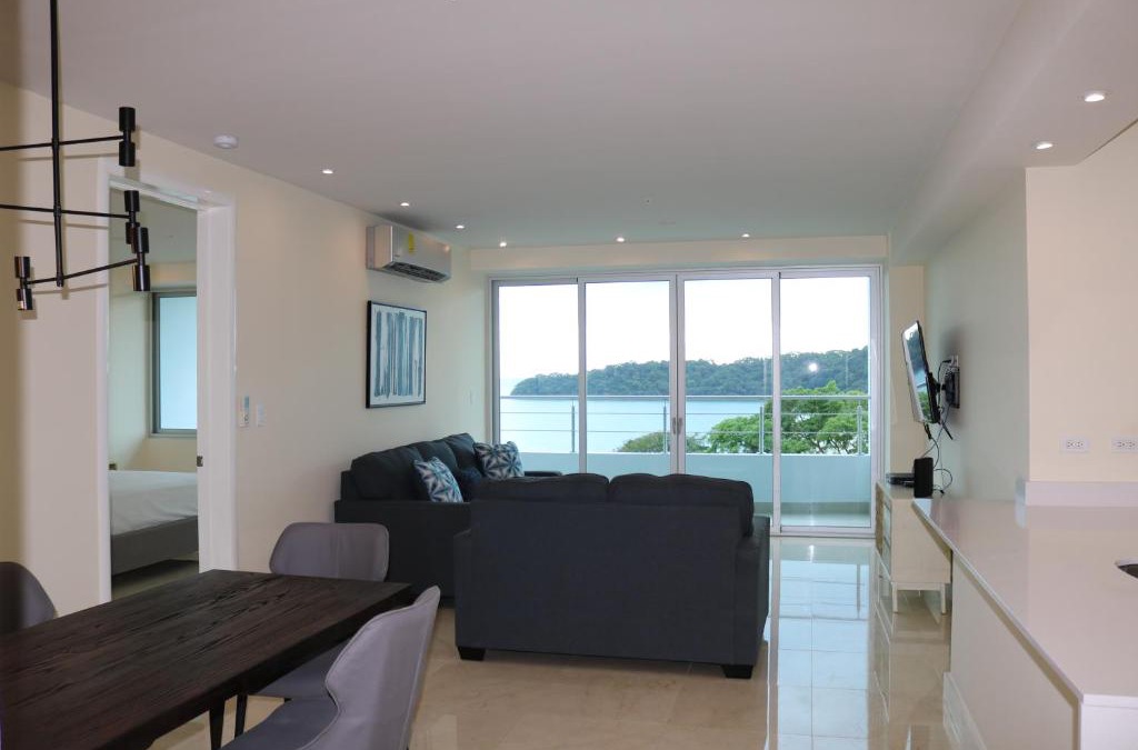 Playa Bonita Village Apartment | 6E Floor to Ceiling Oceanview Resort Panama