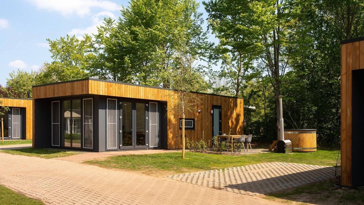 Notter Cabin | 7 lodges make up this group accommodation. All your own cottage! 🏡