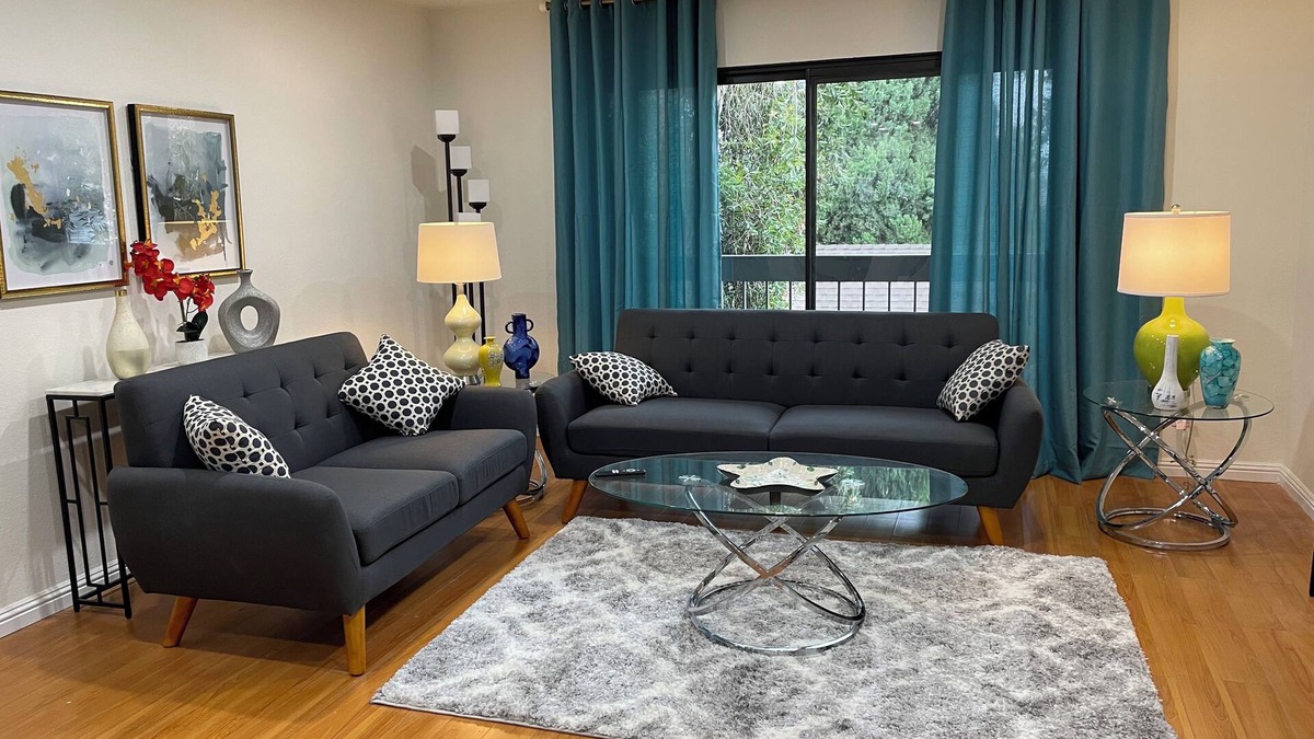 Downtown Apartment | 7. Marvelous 2-Bd 2-Bath Apartment City Center