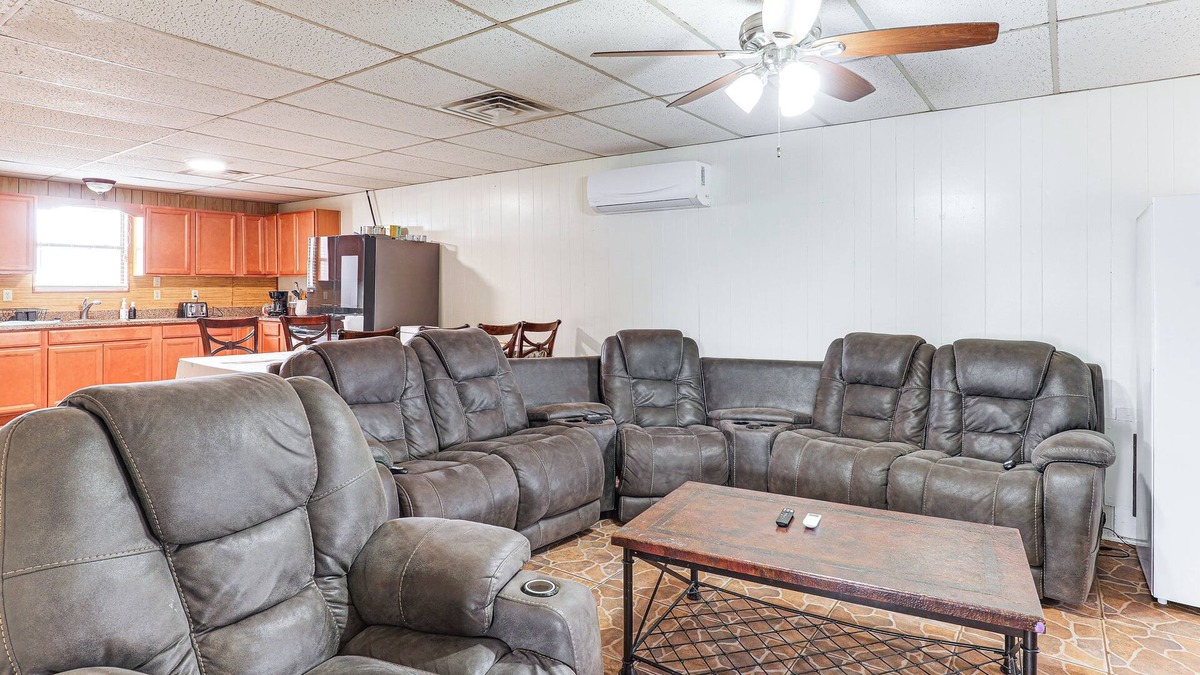 West Odessa House | 7 Mi to Dtwn Odessa: Home w/Large Yard!