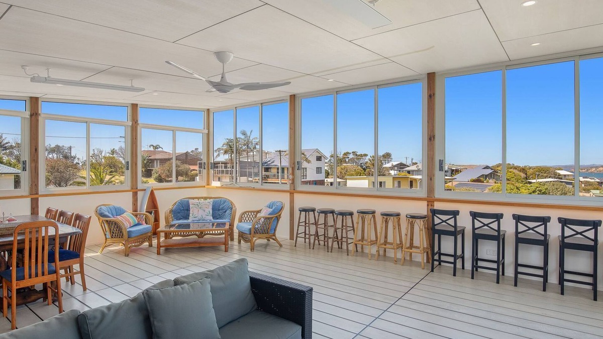 Bermagui House | 7 Murrah Street- Ample space, featuring a superb enclosed entertainment area with views