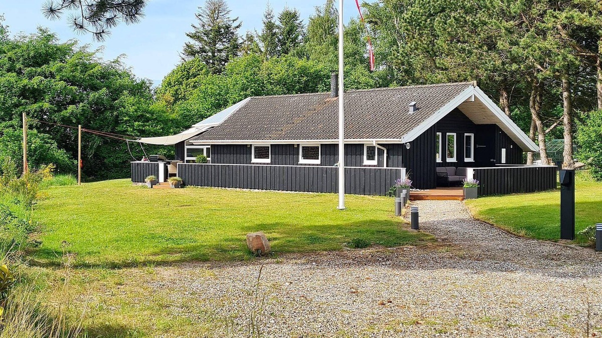 Udsholt House | 7 person holiday home in Græsted-By Traum