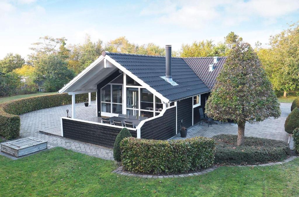 Trend House | 7 person holiday home in Løgstør-By Traum