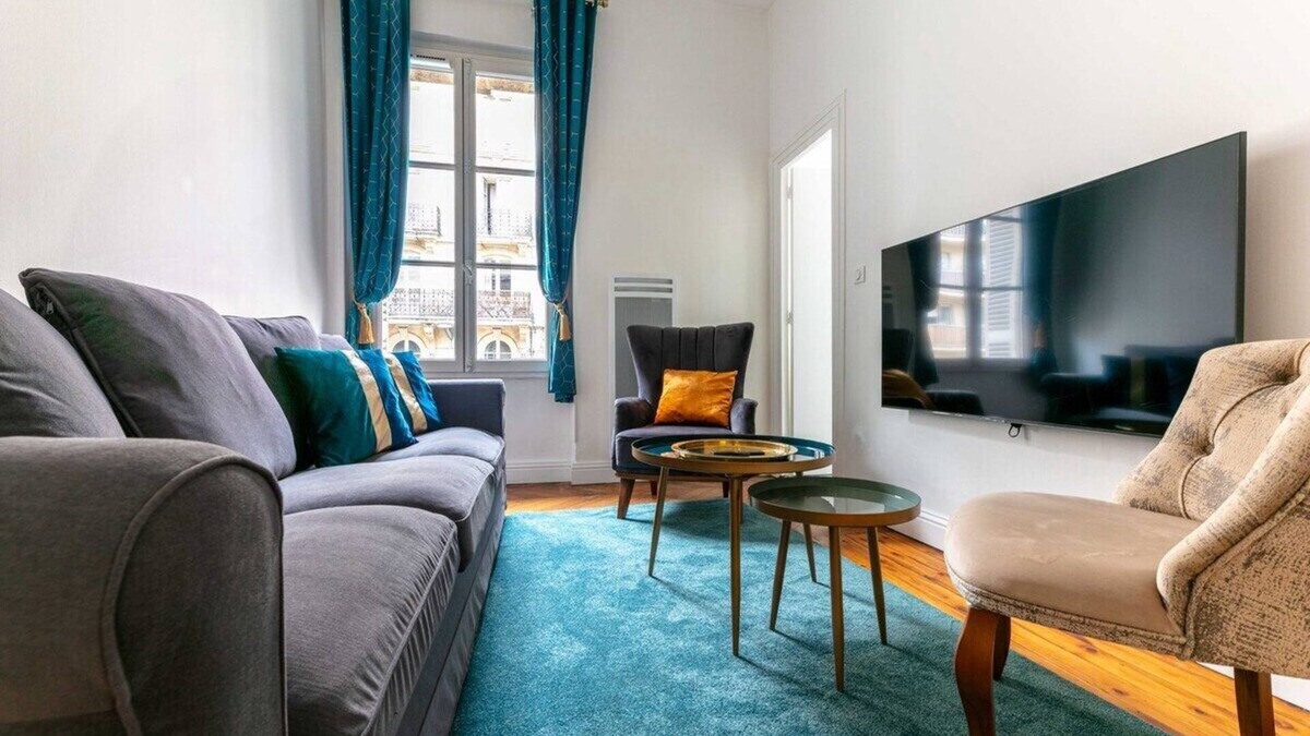 Capucins - Victoire Apartment | 7 Traveller Family Apartment Bordeaux City Centre