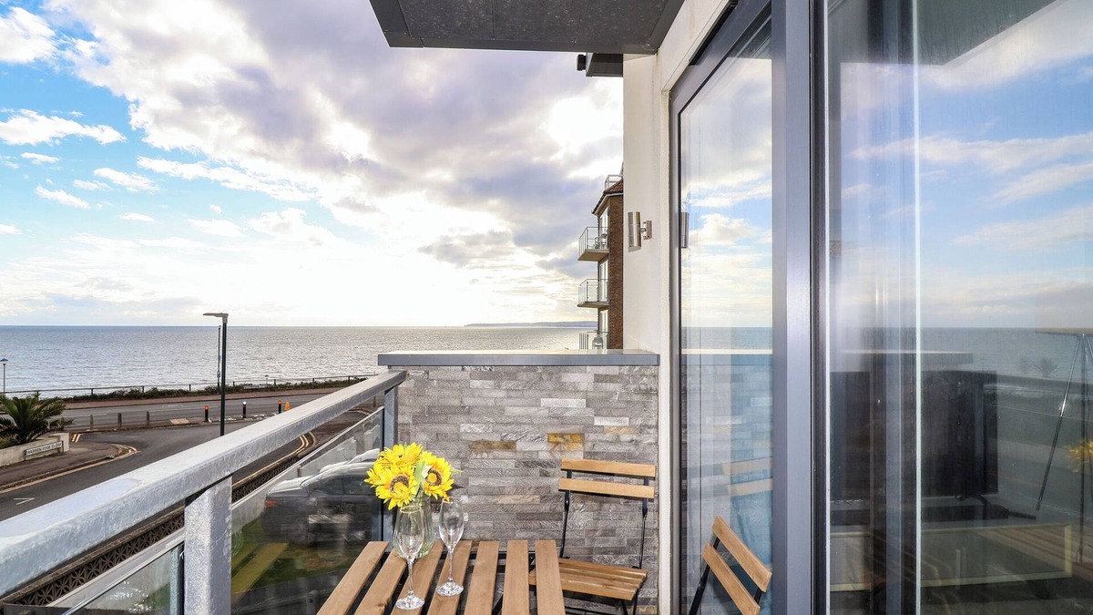 Southbourne Cottage | 7 WARREN EDGE CLOSE, family friendly in Bournemouth