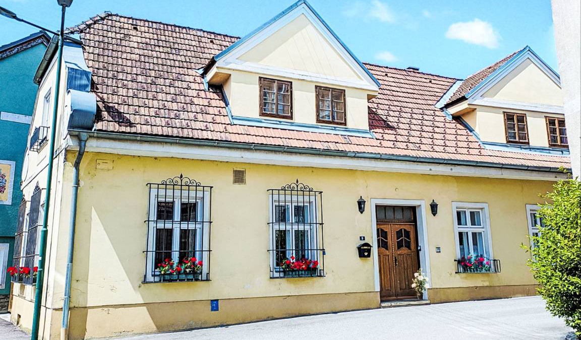 Aggsbach Markt Apartment | 70 m² Apartment ∙ 1 bedroom ∙ 2 guests